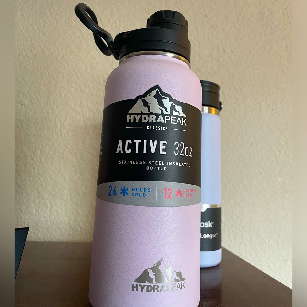 Hydrapeak Active stainless stel
Size: 32 oz. 
Stainless